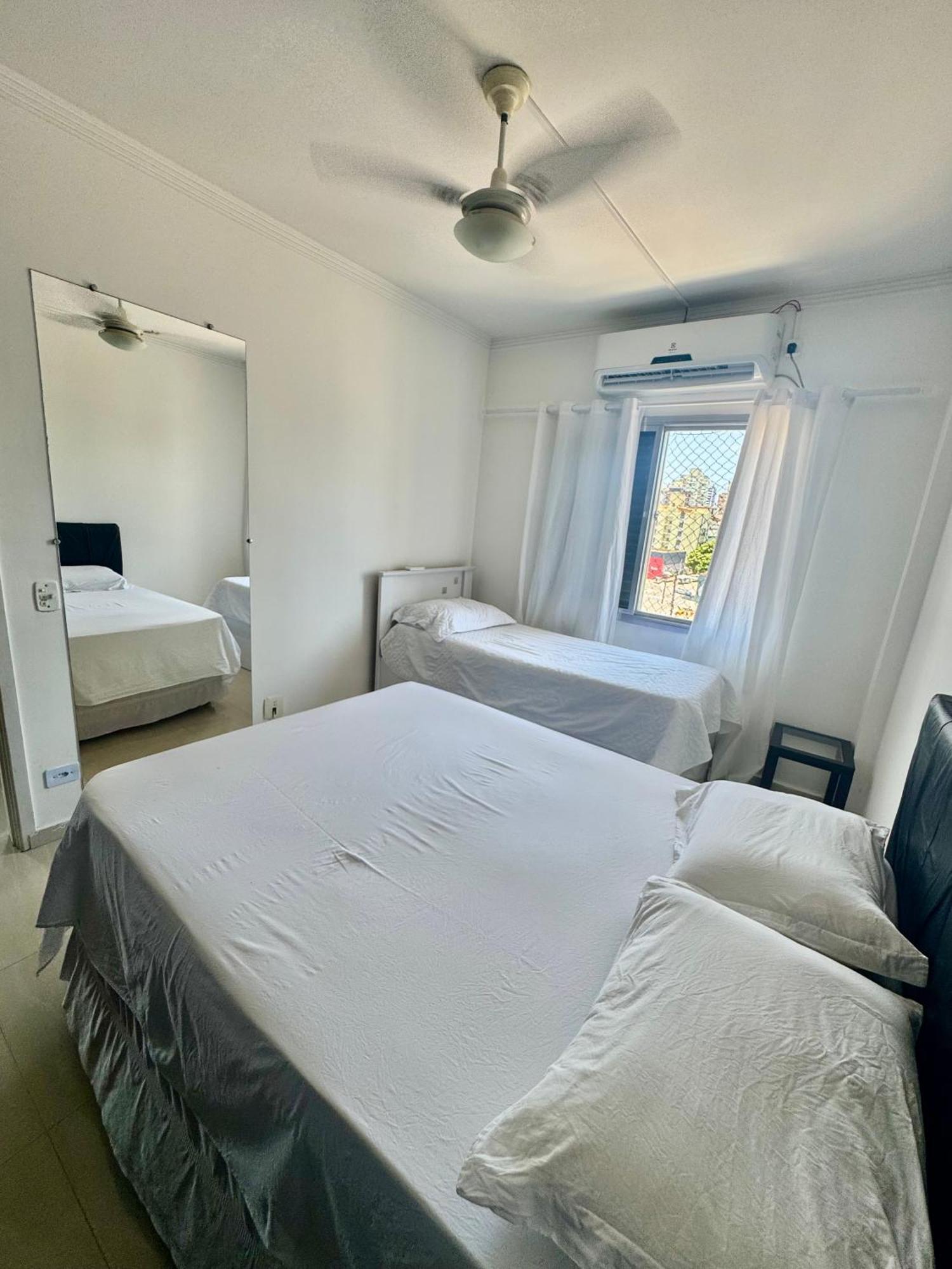 Excelente Apartamento Bem Localizado A 450 Metros Da Praia Guarujá Eksteriør bilde